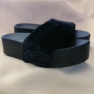 New High Platform Slip On Sandals